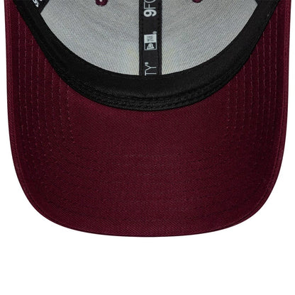 Pictured is this Aston Villa FC League 9FORTY cap in dark red. 5