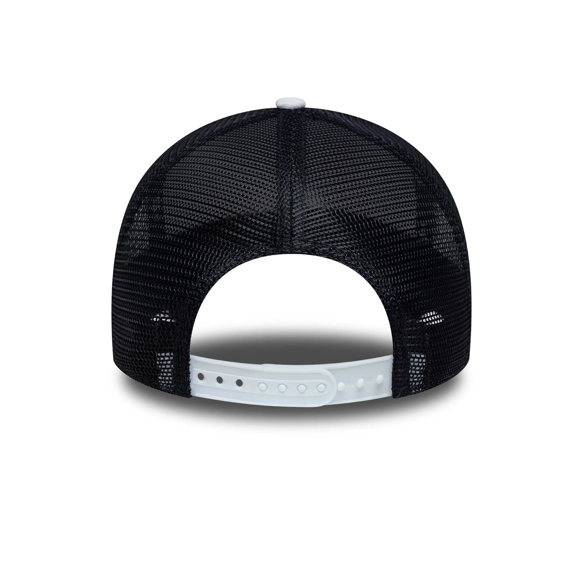 Pictured is this Tottenham Hotspur FC Pattern Knit 9FORTY E-Frame Trucker cap in white. 5
