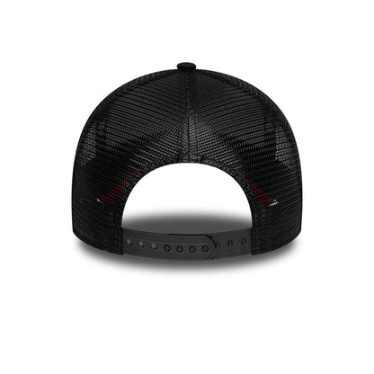 Pictured is this Liverpool FC Gradient 9FORTY A-Frame Trucker cap in black. 5