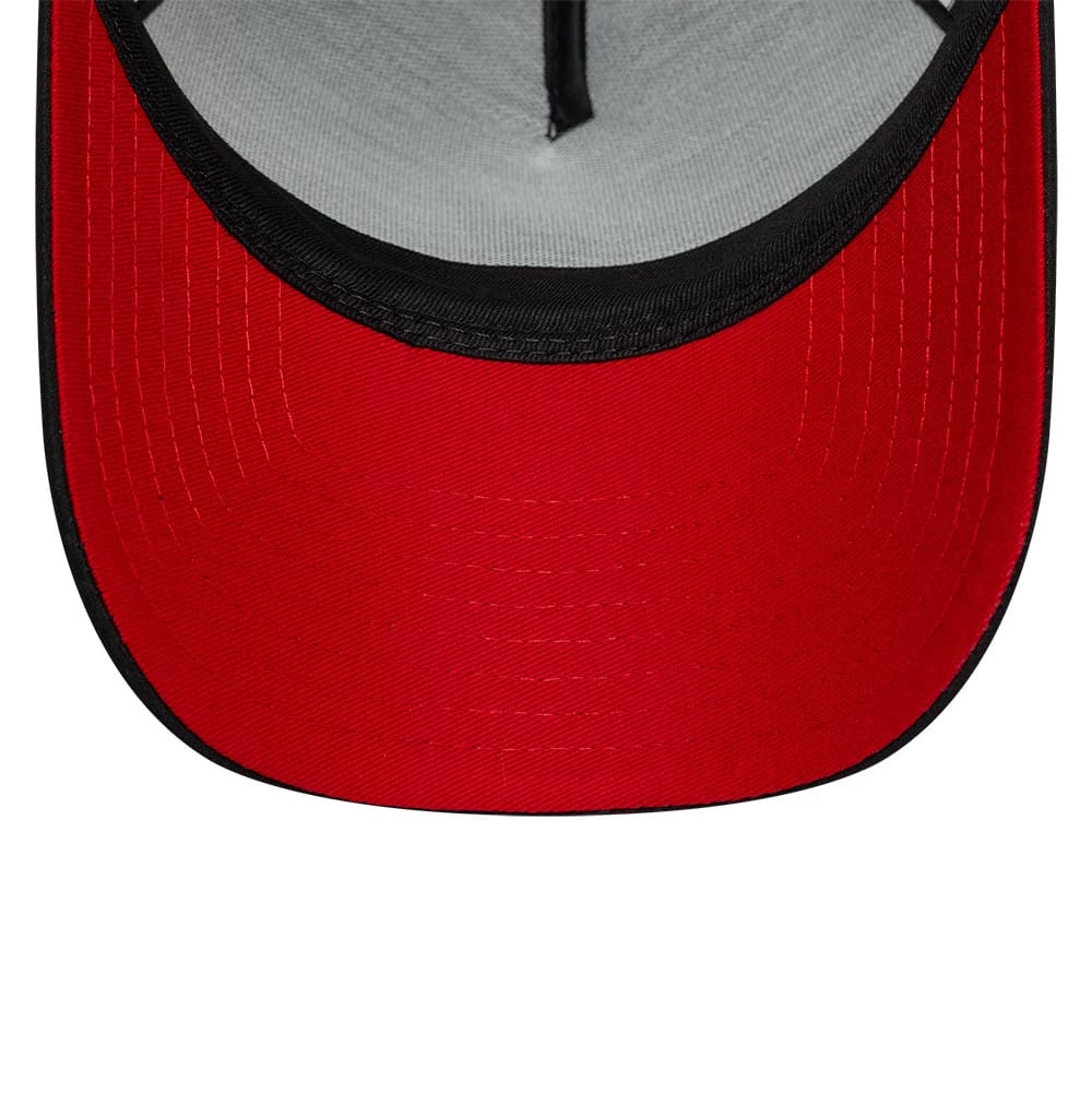Pictured is this Liverpool FC Gradient 9FORTY A-Frame Trucker cap in black. 2