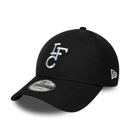 Pictured is this Liverpool FC Wool 9FORTY cap in black. 3