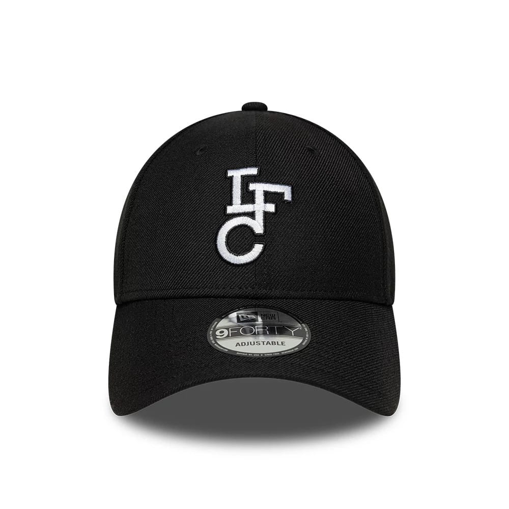 Pictured is this Liverpool FC Wool 9FORTY cap in black. 2