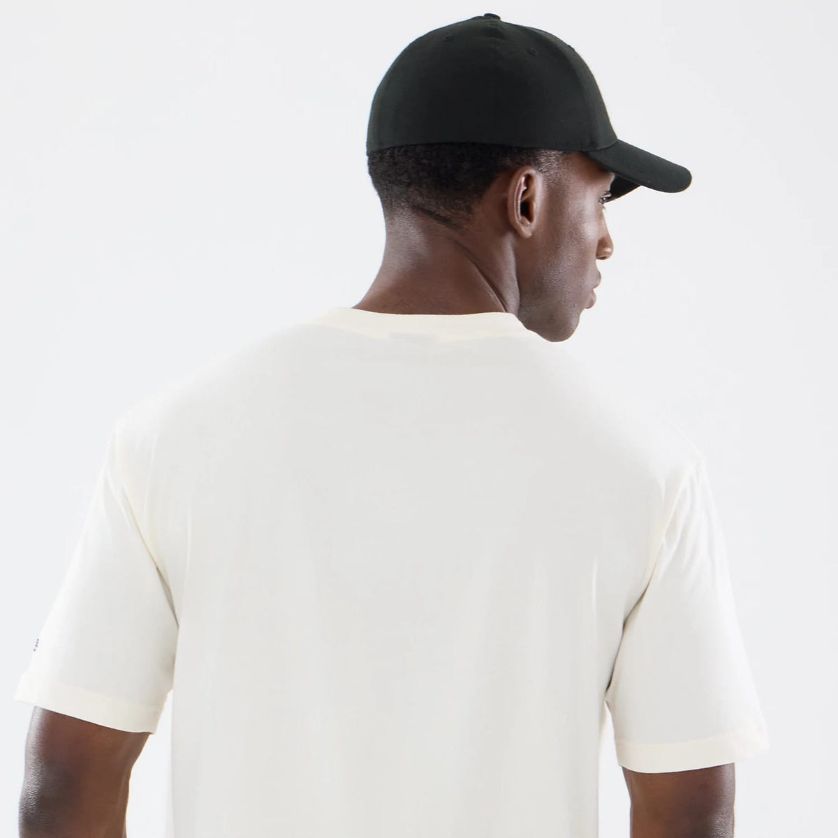 The model is wearing this NFL Sport Classic Denver Broncos T-Shirt in Cream. 7