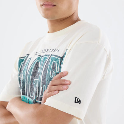 The model is wearing this NFL Sport Classic Philadelphia Eagles T-Shirt in cream. 5