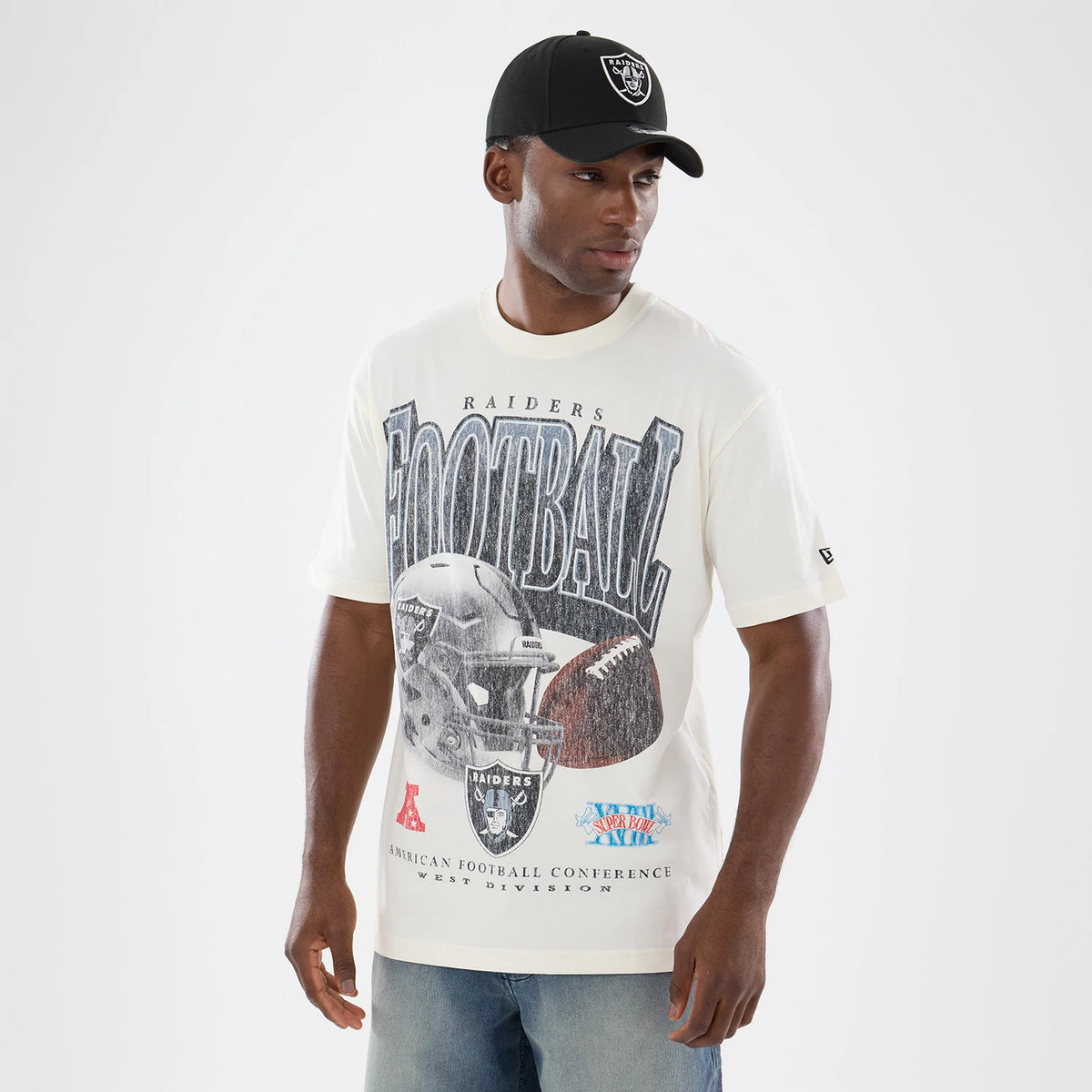 The model is wearing this NFL Sport Classic Las Vegas Raiders T-Shirt in cream. 1