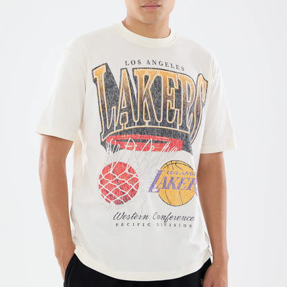 The model is wearing this NBA Sport Classic LA Lakers T-Shirt in cream. 3