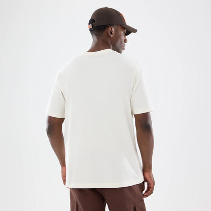 The model is wearing this NFL Sport Classic Cleveland Browns T-Shirt in cream. 2