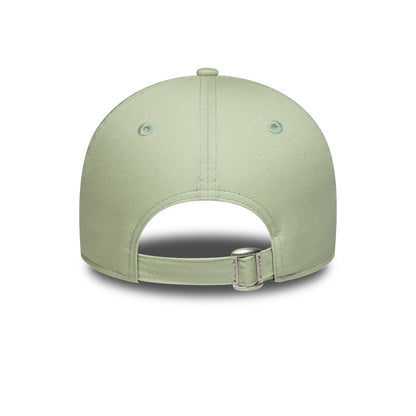 Pictured is this Womens MLB League Essential LA Dodgers 9FORTY cap in pastel green. 4
