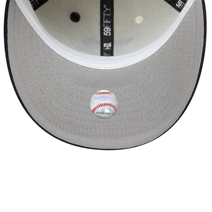 Pictured is this MLB Pin Texas Rangers 59FIFTY Fitted cap in navy. 2