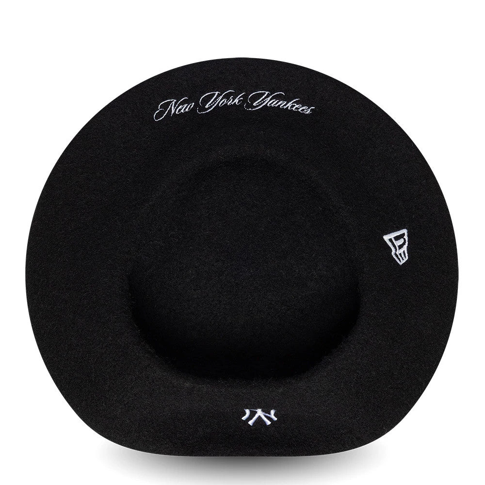 Pictured is this MLB Wool Script New York Yankees Beret in black. 5