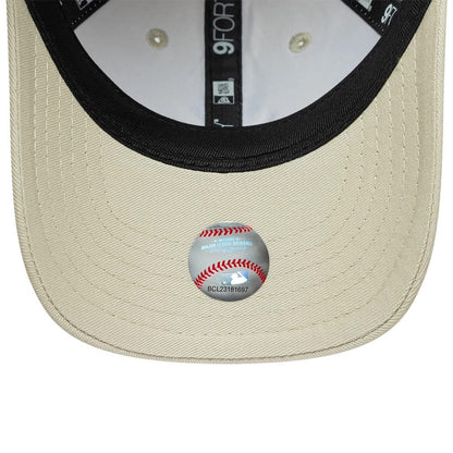Pictured is this Toddler MLB Dino New York Yankees 9FORTY cap in cream. 5