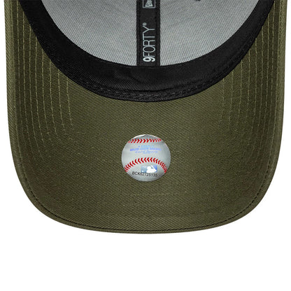 Pictured is this MLB Outline Camo New York Yankees 9FORTY cap in green. 5