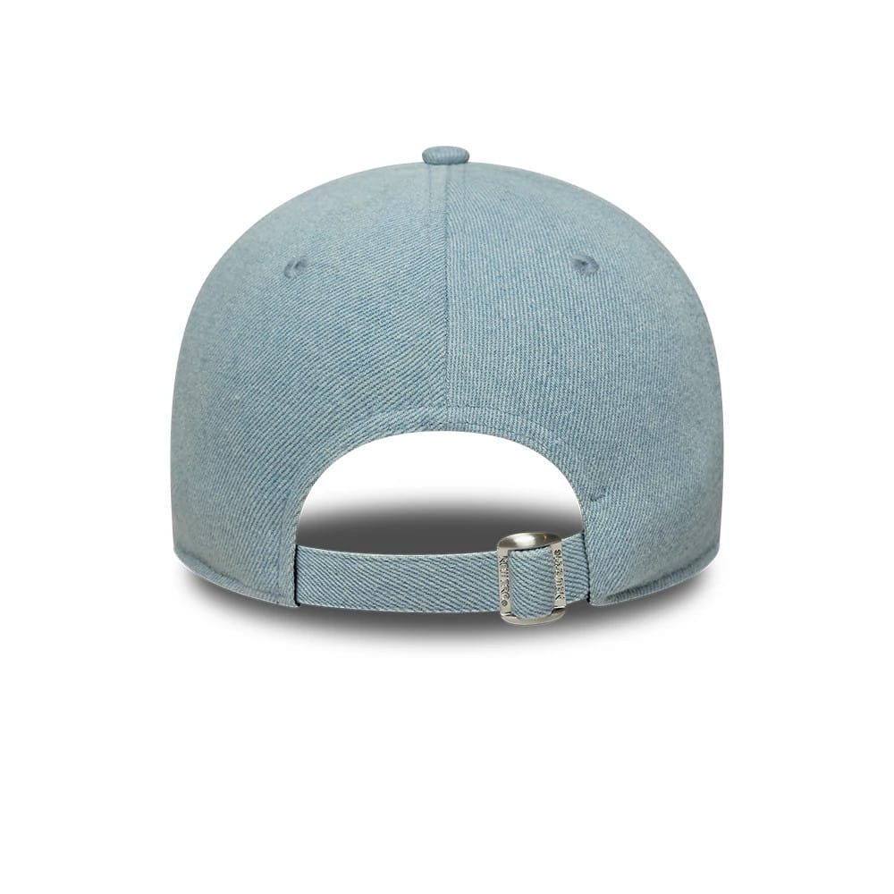 Pictured is this New Era Denim 9FORTY cap in pastel blue. 4