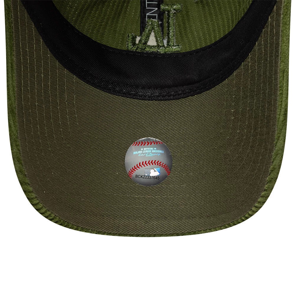 Pictured is this MLB Cord LA Dodgers 9TWENTY cap in green. 5