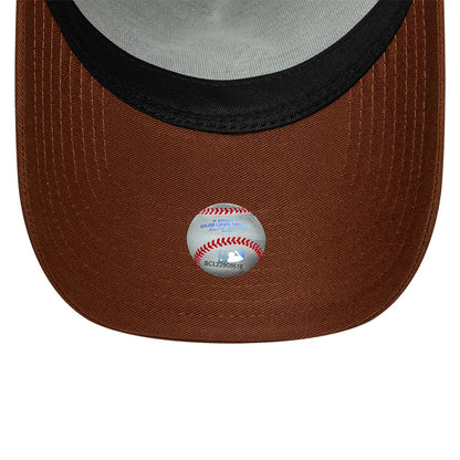 Pictured is this MLB Outline New York Yankees 9FORTY E-Frame Trucker cap in brown. 5