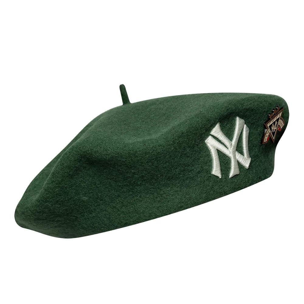 Pictured is this MLB Cooperstown Pin New York Yankees Beret in dark green. 3