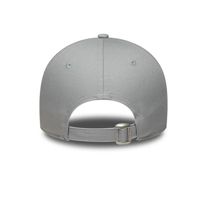 Pictured is this Womens MLB Metallic LA Dodgers 9FORTY cap in grey. 4