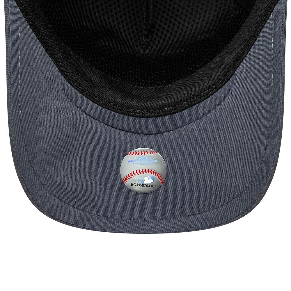 Pictured is this MLB Graphic LA Dodgers 9FORTY Apex cap in grey. 5