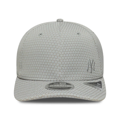 Pictured is this MLB Flawless Mesh New York Yankees 9SEVENTY Stretch Snap cap in grey. 2