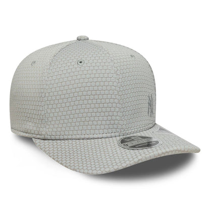 Pictured is this MLB Flawless Mesh New York Yankees 9SEVENTY Stretch Snap cap in grey. 3