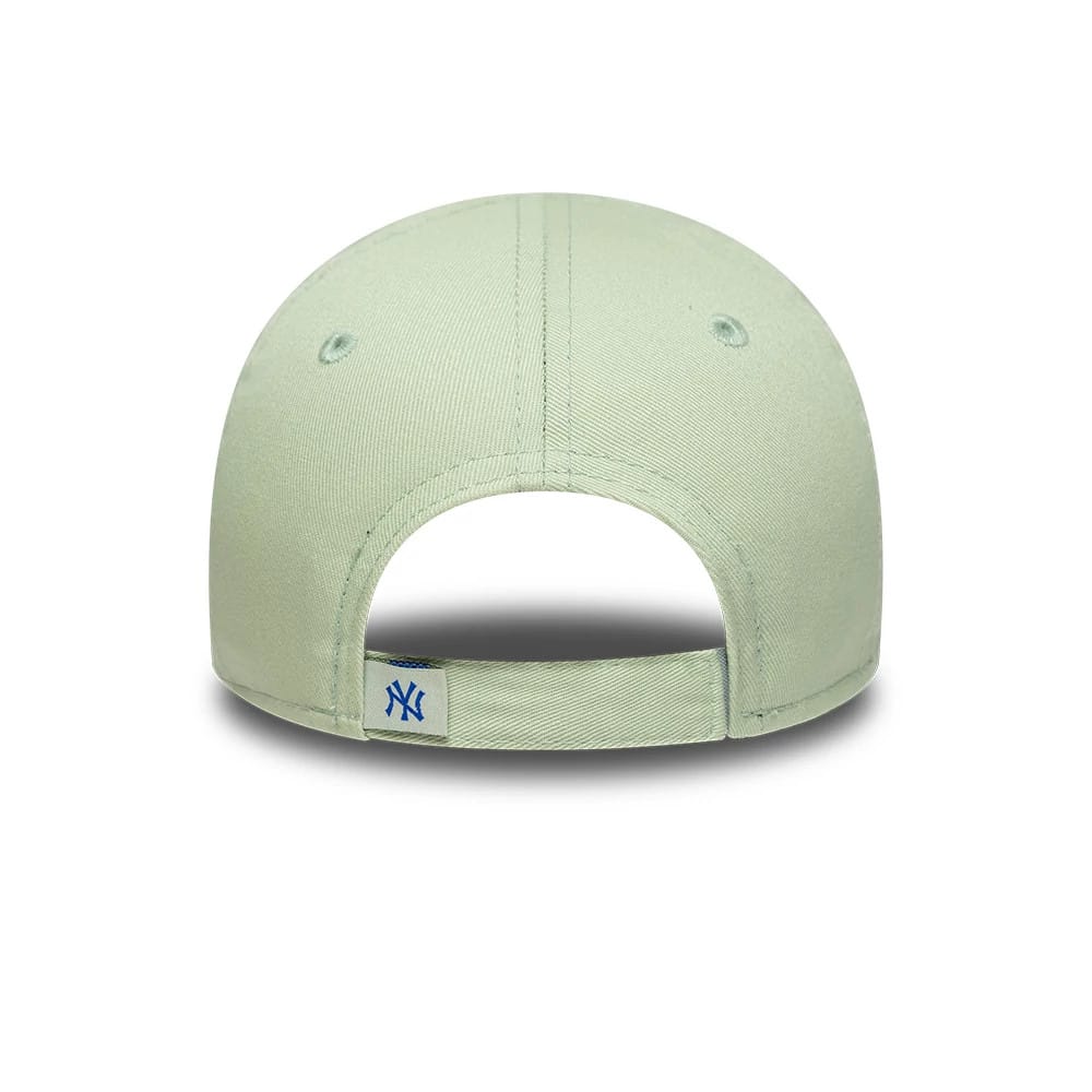 Pictured is this Toddler MLB Dino New York Yankees 9FORTY cap in pastel green. 4