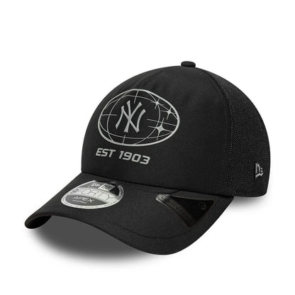 Pictured is this MLB Graphic New York Yankees 9FORTY Apex cap in black. 1