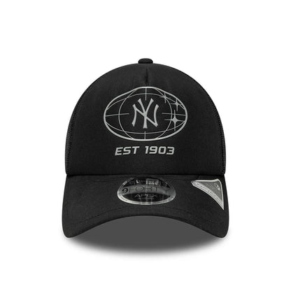 Pictured is this MLB Graphic New York Yankees 9FORTY Apex cap in black. 2