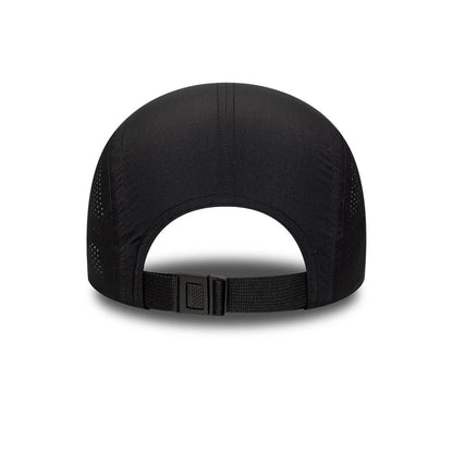 Pictured is this MLB Tech Midi New York Yankees Runner cap in black. 4