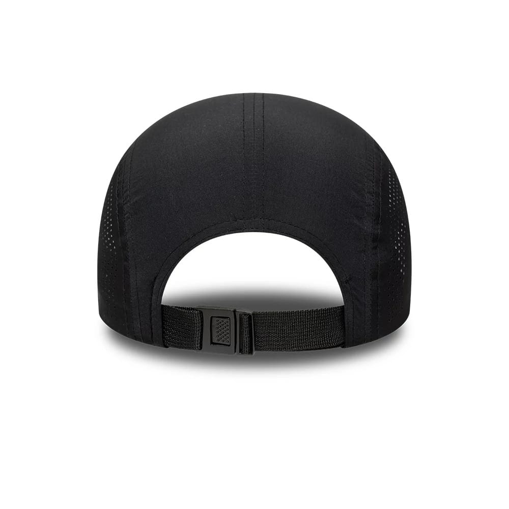 Pictured is this MLB Tech Midi LA Dodgers Runner cap in black. 4