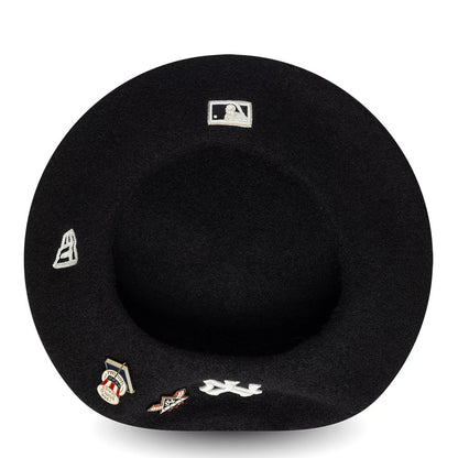 Pictured is this MLB Cooperstown Pin New York Yankees Beret in black. 5