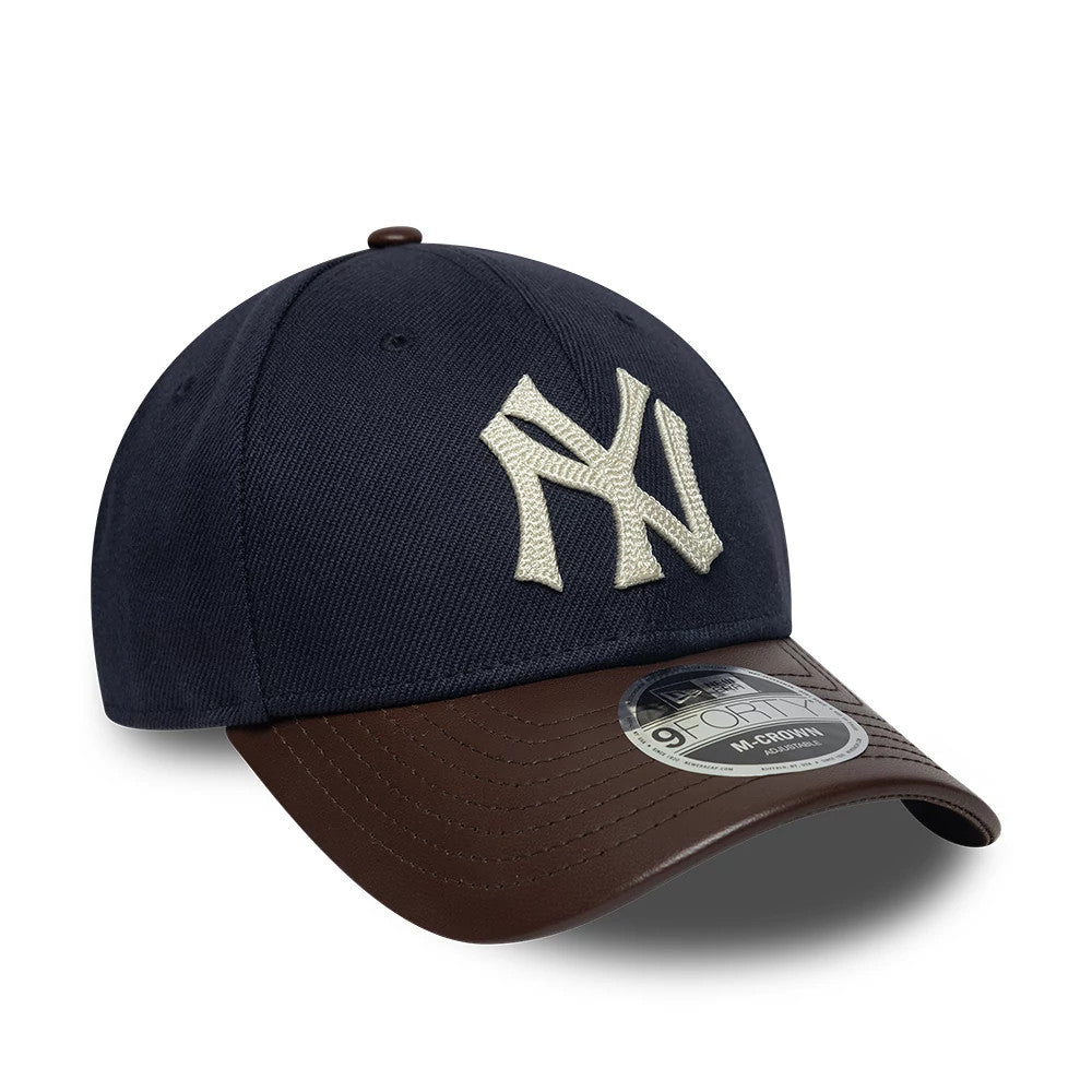 Pictured is this MLB Leather Visor New York Yankees 9FORTY M-Crown cap in dark brown. 3