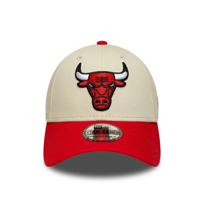 Pictured is this NBA Colourblock Chicago Bulls 9FORTY cap in cream. 2