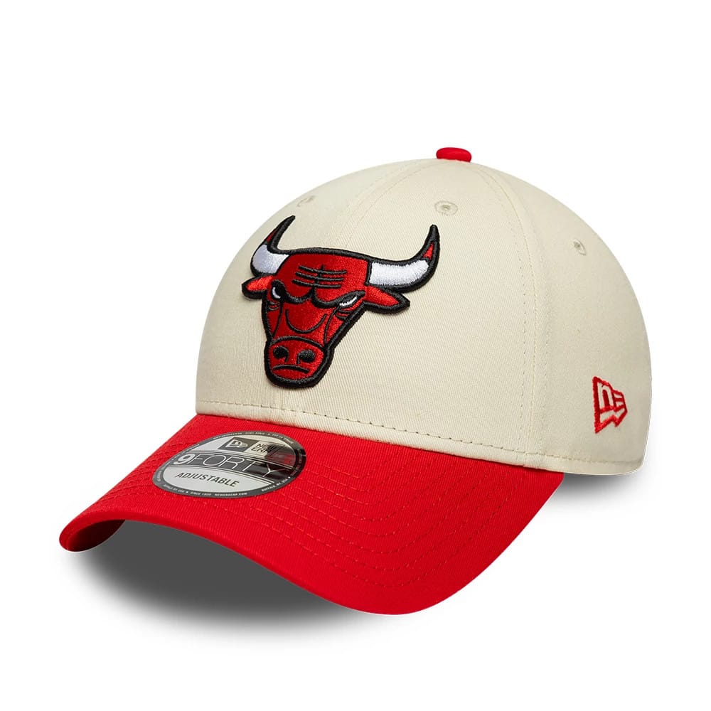 Pictured is this NBA Colourblock Chicago Bulls 9FORTY cap in cream. 1