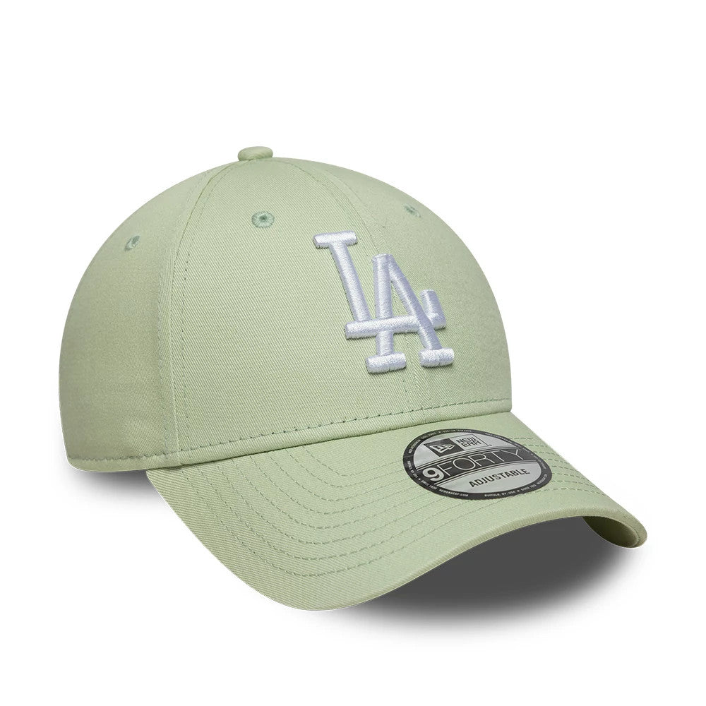 Pictured is this MLB League Essential LA Dodgers 9FORTY cap in pastel green. 3