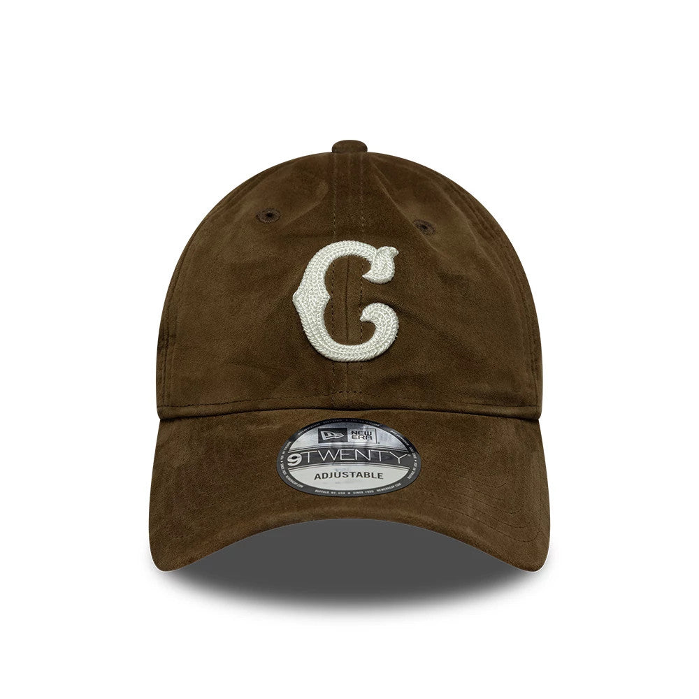 Pictured is this MLB Suede Chicago Cubs 9TWENTY cap in green. 2