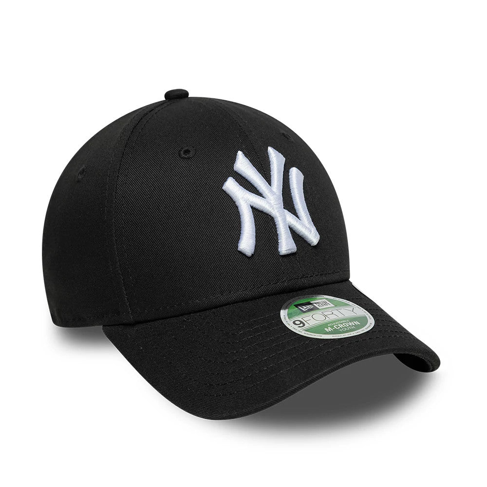 Pictured is this Youth MLB New York Yankees 9FORTY M-Crown cap in black. 3