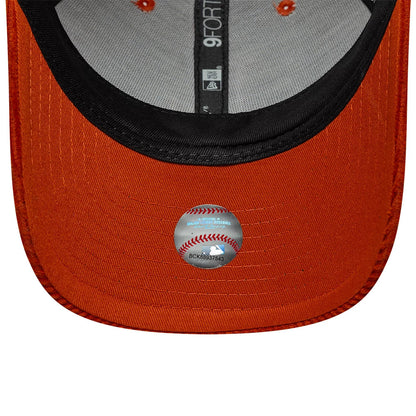 Pictured is this MLB Cord LA Dodgers 9FORTY M-Crown cap in red. 5