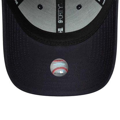 Pictured is this MLB Metallic Outline New York Yankees 9FORTY cap in navy. 5