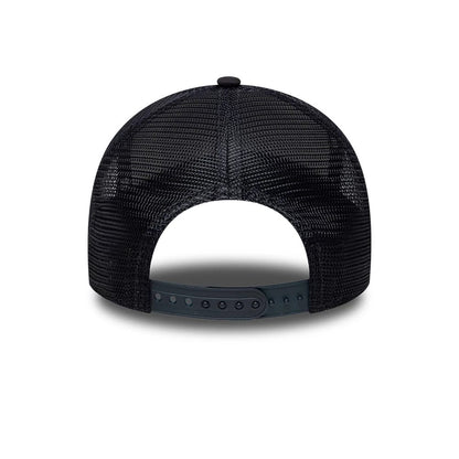 Pictured is this New Era Cali Licence Plate 9FORTY A-Frame Trucker cap in navy. 4
