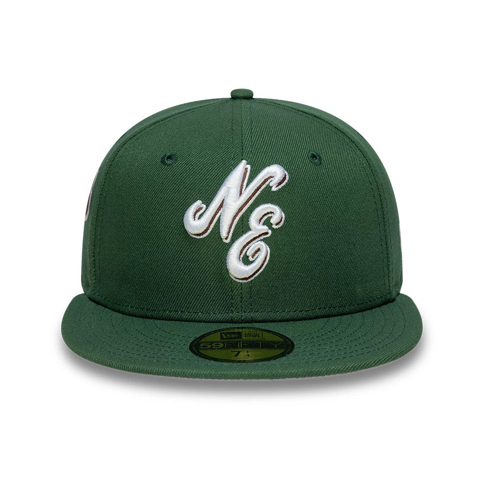 Pictured is this New Era Heritage Script 59FIFTY Fitted cap in dark green. 3