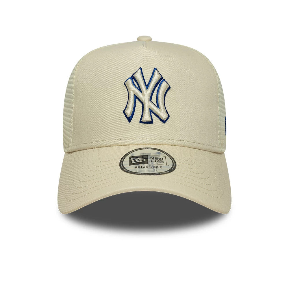 New York Yankees MLB Outline Cream New Era 9FORTY E-Frame Trucker Adjustable Cap, front view showing the navy outlined and white embroidered Yankees logo on the structured cream crown, with a curved visor and a 9FORTY size sticker.