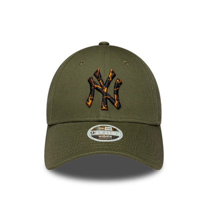 Pictured is this Womens MLB Tortoise Infill New York Yankees 9FORTY cap in green. 2