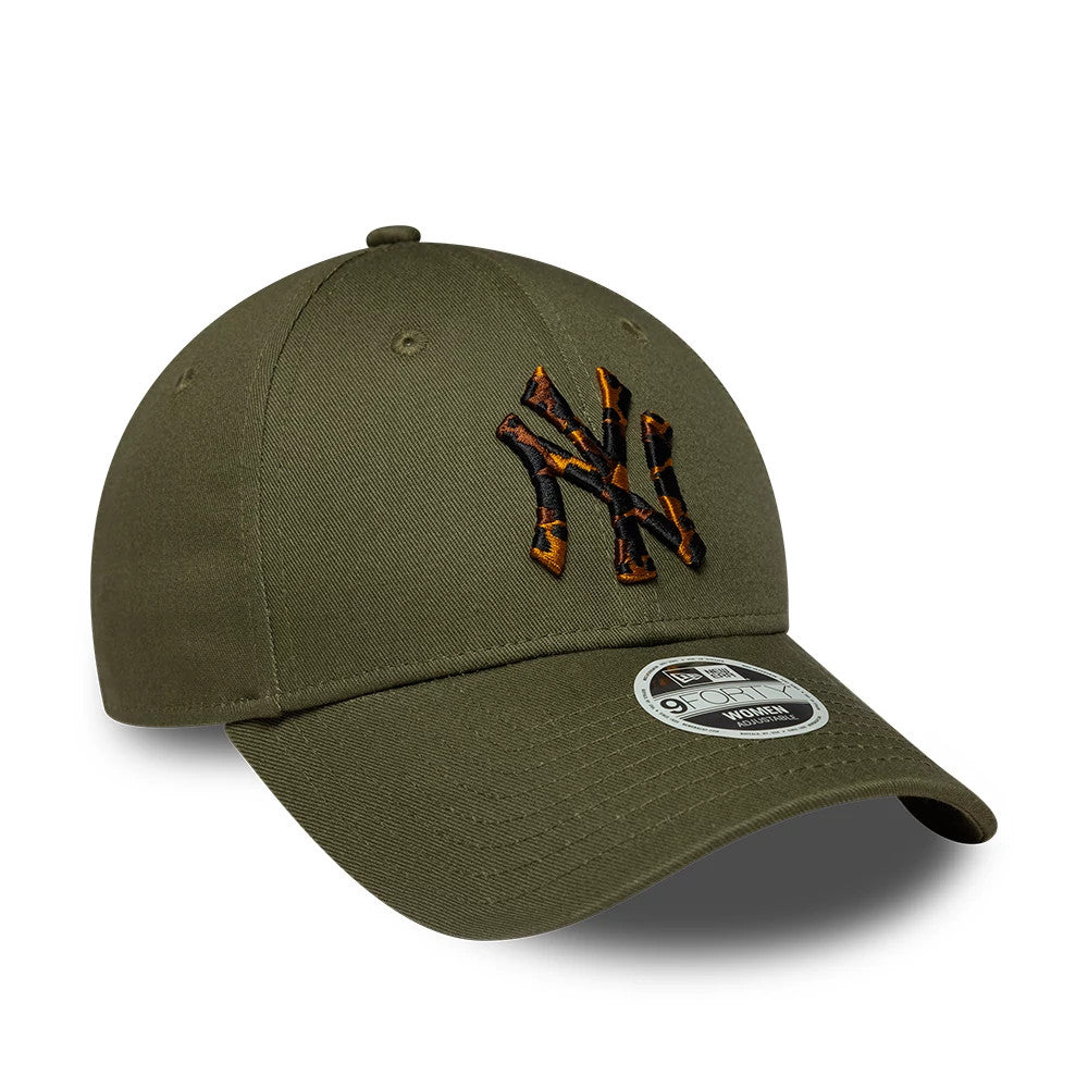 Pictured is this Womens MLB Tortoise Infill New York Yankees 9FORTY cap in green. 3