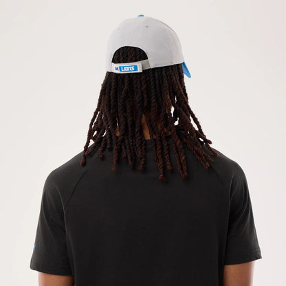 The model is wearing this NFL Sideline 2026 Detroit Lions T-Shirt in black. 7