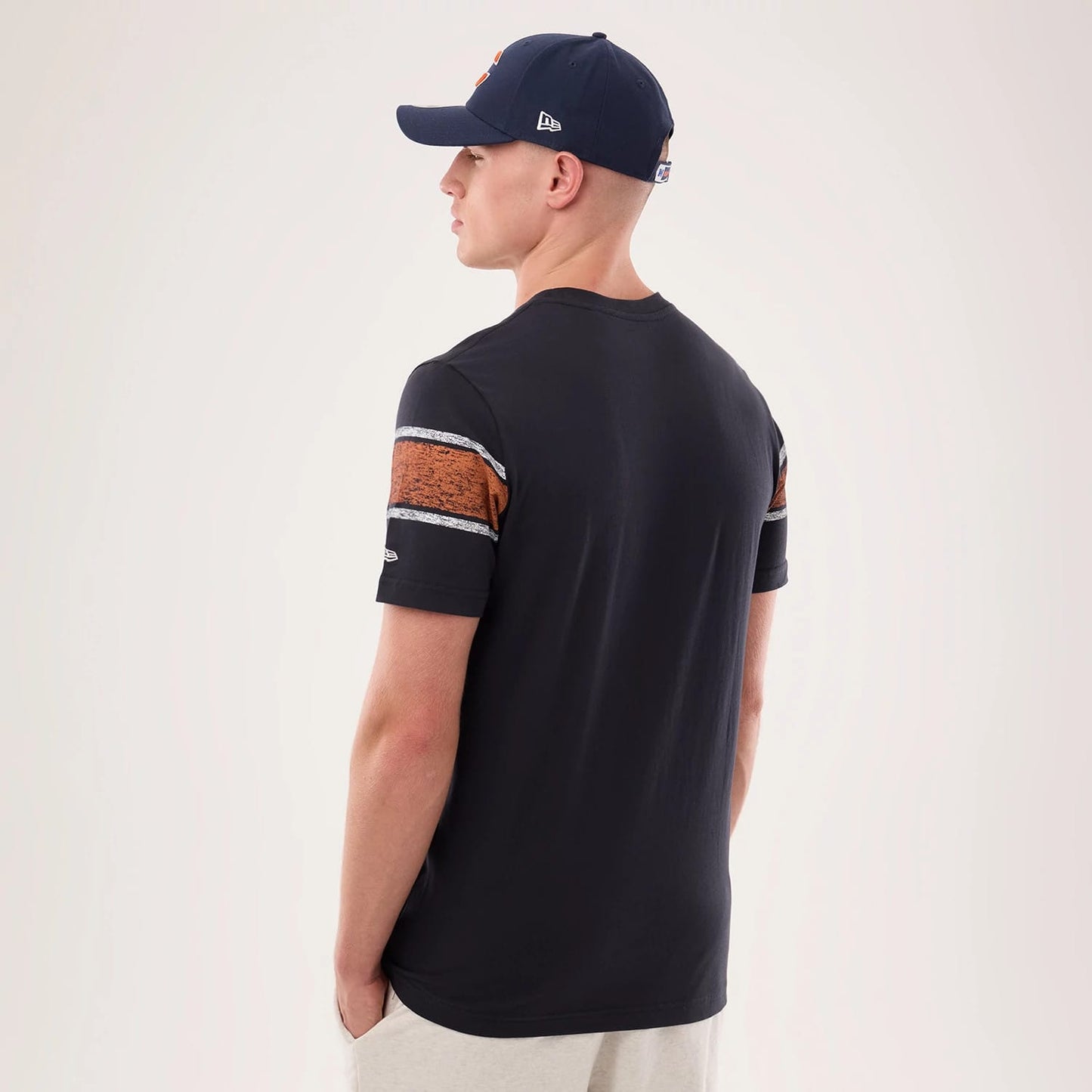 The model is wearing this NFL Sideline 2026 Chicago Bears T-Shirt in navy. 2
