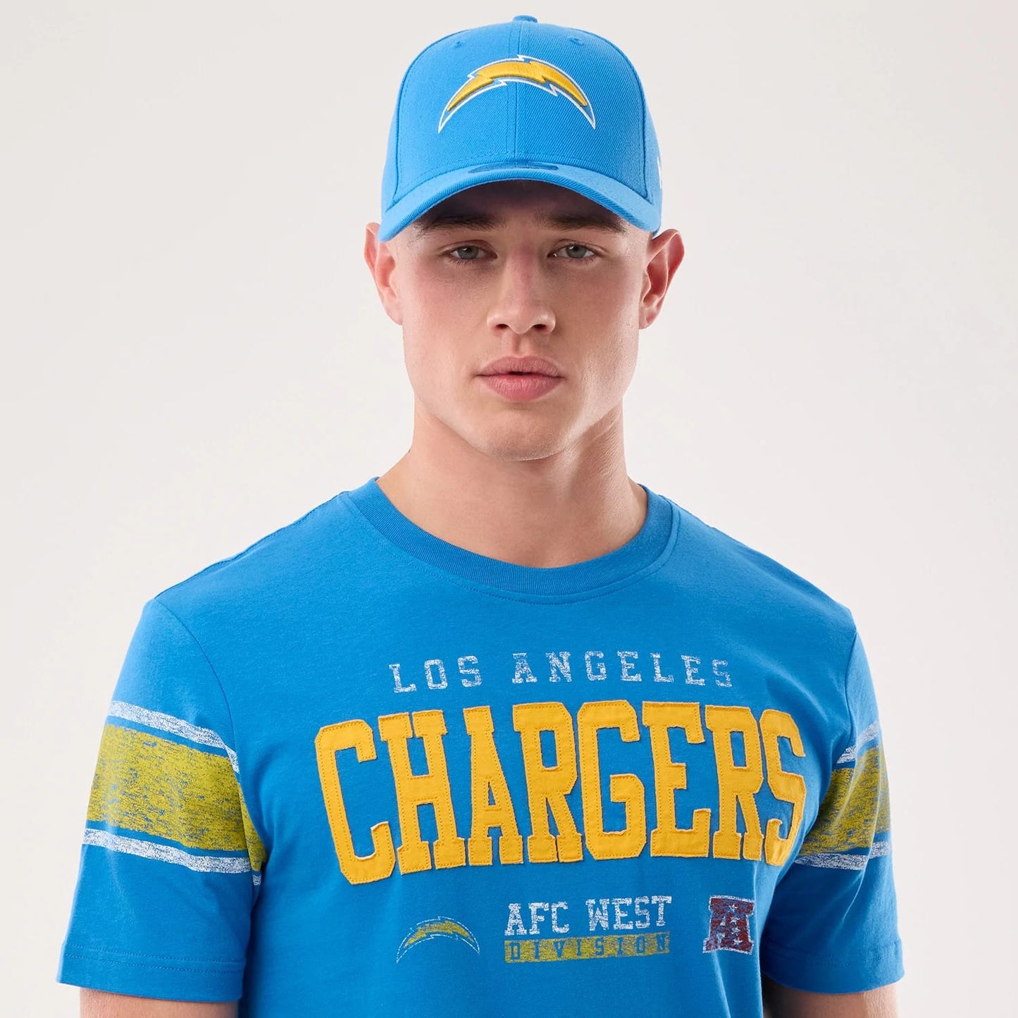 The model is wearing this NFL Sideline 2026 LA Chargers T-Shirt in blue. 6