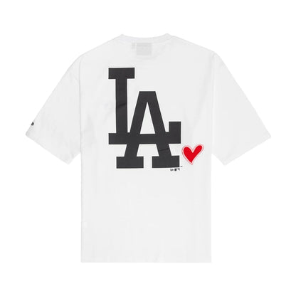 The model is wearing this MLB Heart Graphic LA Dodgers T-Shirt in white. 2