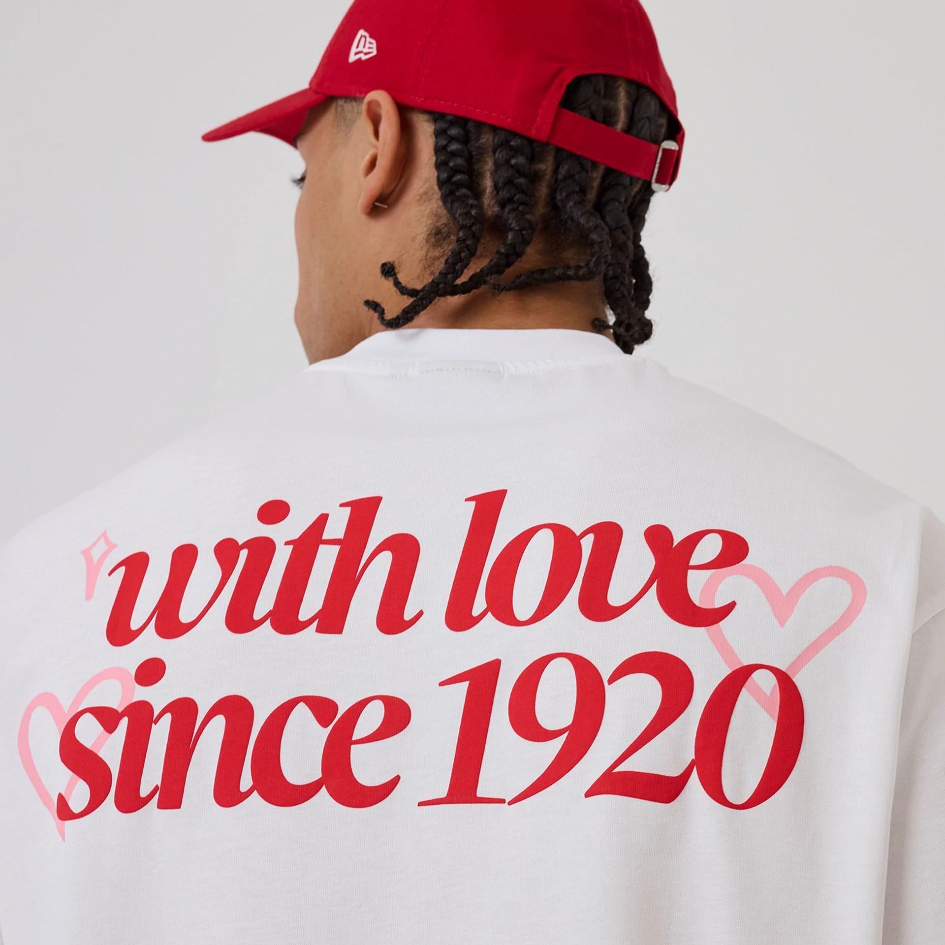 New Era Love Graphic White T-Shirt | NEC EU