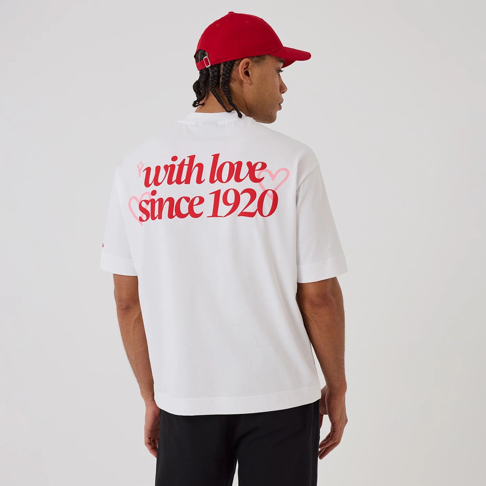 New Era Love Graphic White T-Shirt | NEC EU