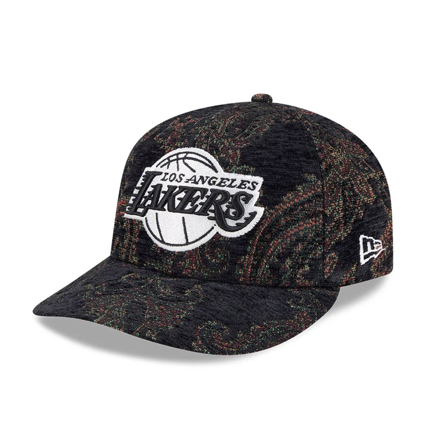 Pictured is this NBA Jacquard Chenille LA Lakers 59FIFTY Fitted cap in black. 1